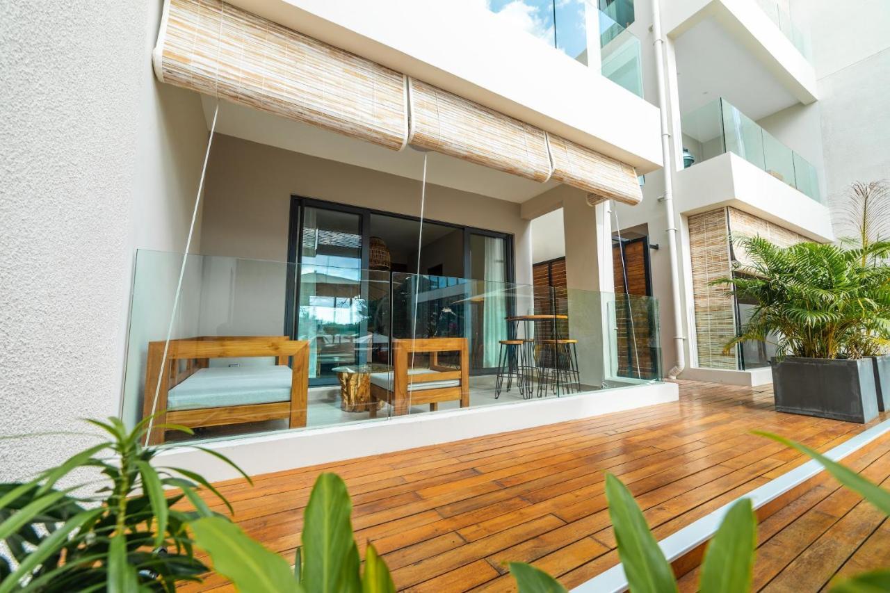 One Bay Residence Modern Contemporary Apartment Flat 4 Гранд Байе Екстериор снимка